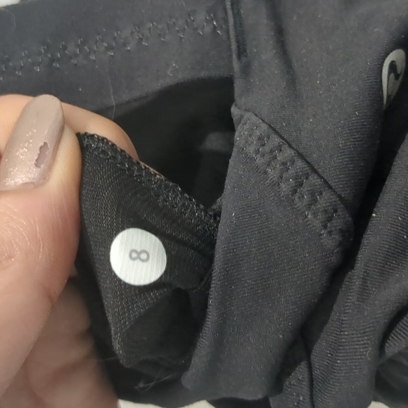 Lululemon tank with bra - Picture 3 of 4